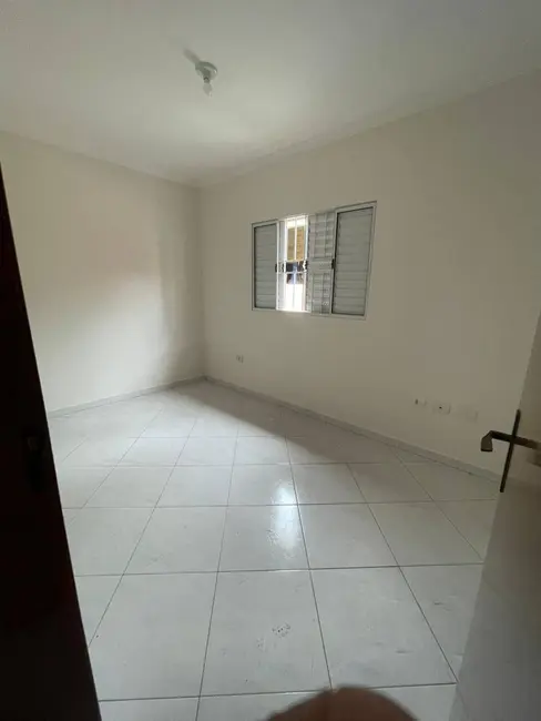 Foto 9 de Casa com 3 quartos à venda, 125m2 em Parque Santa Teresa, Carapicuiba - SP