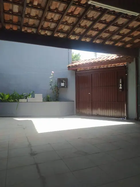Foto 2 de Casa com 3 quartos à venda, 213m2 em Jaguaribe, Osasco - SP