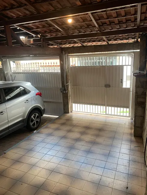Foto 2 de Casa com 4 quartos à venda em Vila Yara, Osasco - SP