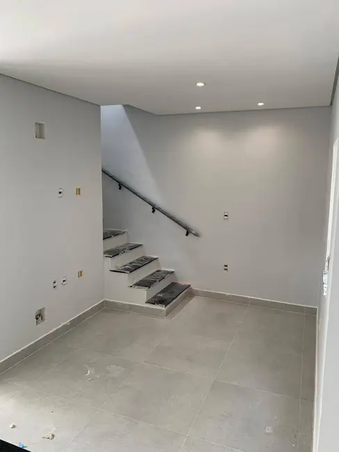 Foto 5 de Sobrado com 3 quartos à venda, 90m2 em Jardim das Flores, Osasco - SP