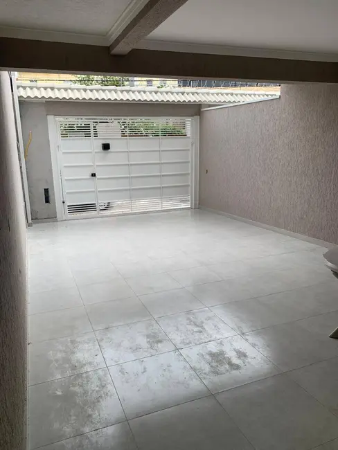 Foto 2 de Sobrado com 3 quartos à venda, 175m2 em Bela Vista, Osasco - SP