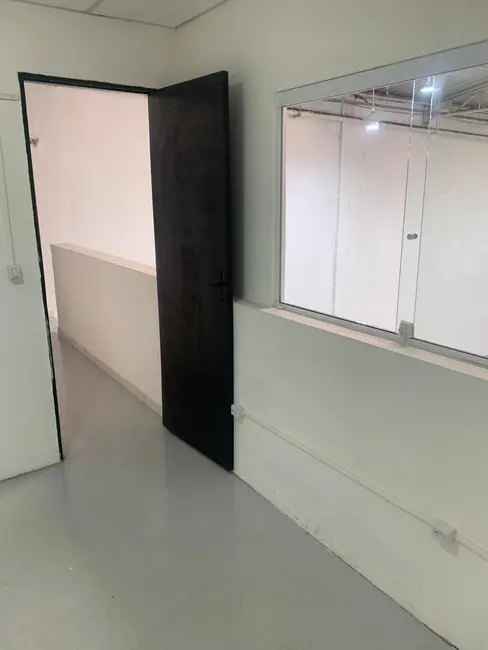 Foto 6 de Armazém / Galpão para alugar, 200m2 em Jardim das Flores, Osasco - SP