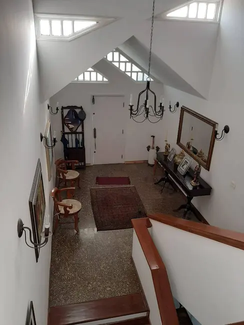 Sobrado com 5 quartos à venda em Parque dos Príncipes, São Paulo - SP - imagem 4 Foto 4 de Sobrado com 5 quartos à venda em Parque dos Príncipes, São Paulo - SP