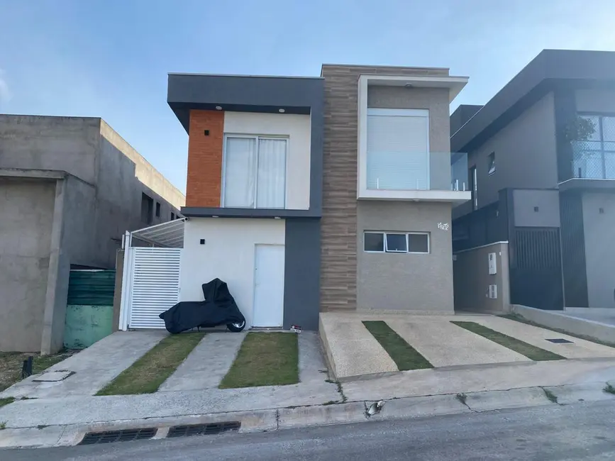 Foto 1 de Casa de Condomínio com 3 quartos à venda, 130m2 em Jardim Semiramis, Cotia - SP