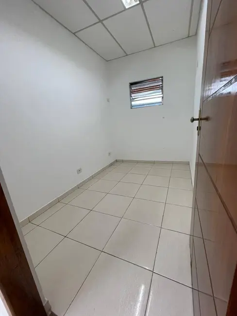 Foto 5 de Apartamento com 2 quartos para alugar, 65m2 em Parque Santa Teresa, Carapicuiba - SP