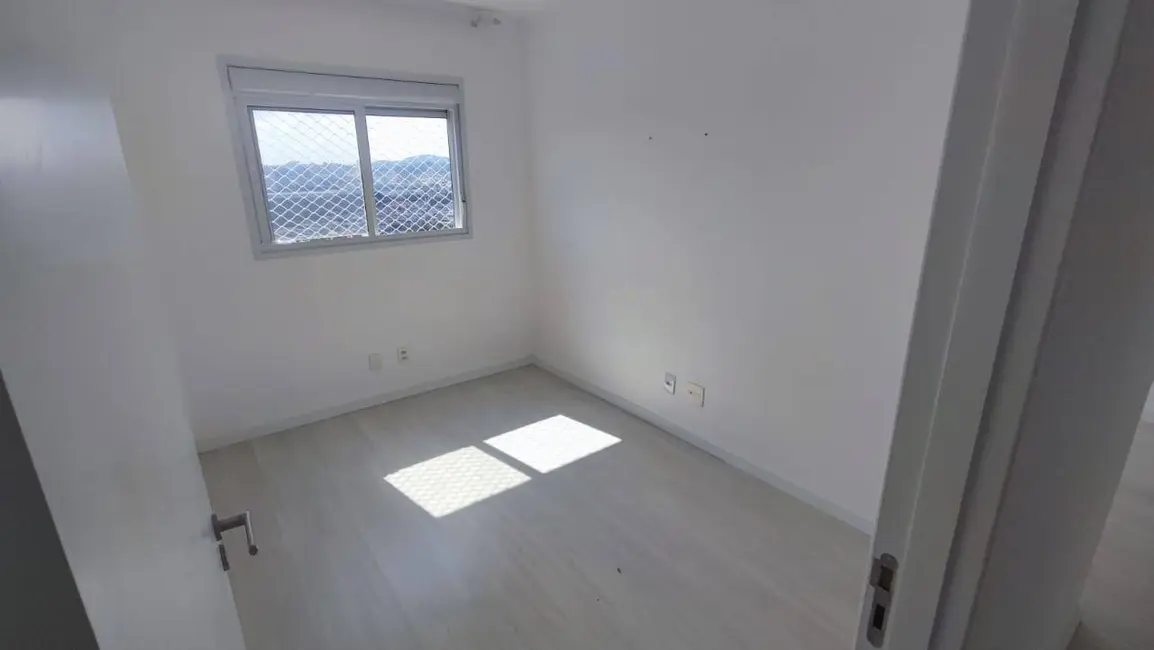 Foto 5 de Apartamento com 2 quartos à venda, 60m2 em Jardim das Belezas, Carapicuiba - SP