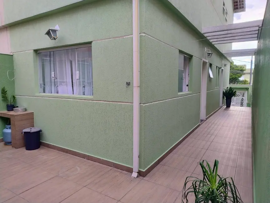 Sobrado com 3 quartos à venda, 130m2 em Novo Osasco, Osasco - SP - imagem 3 Foto 3 de Sobrado com 3 quartos à venda, 130m2 em Novo Osasco, Osasco - SP