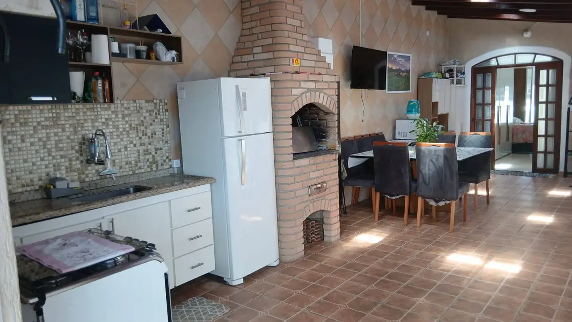 Foto 1 de Sobrado com 3 quartos à venda em Bussocaba, Osasco - SP