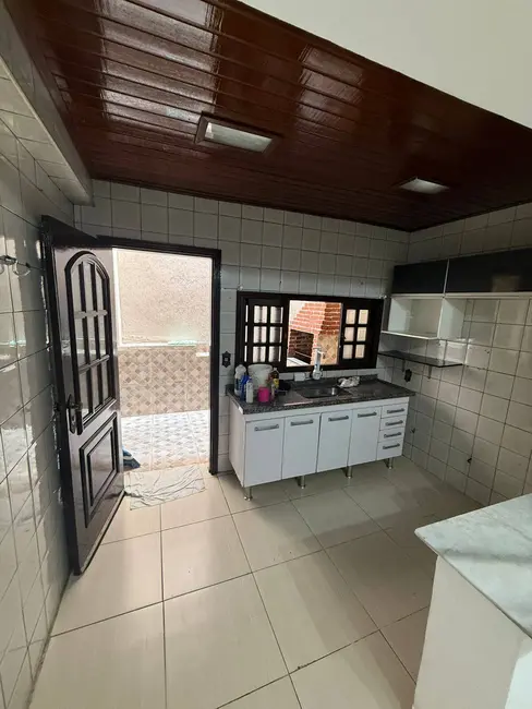 Sobrado com 2 quartos à venda em Osasco - SP - imagem 6 Foto 6 de Sobrado com 2 quartos à venda em Osasco - SP