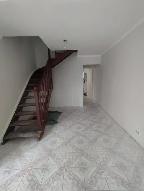 Foto 3 de Sobrado com 2 quartos à venda em Bussocaba, Osasco - SP