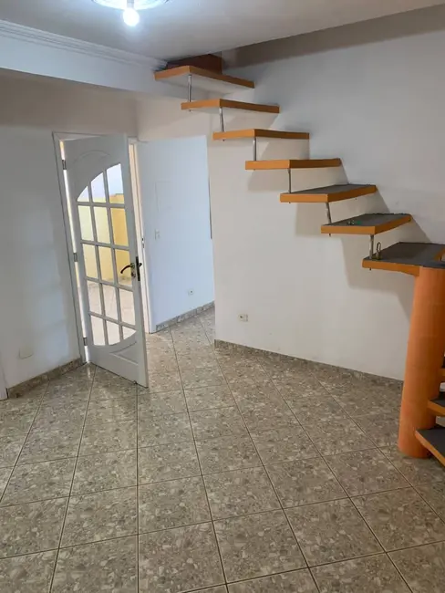 Foto 9 de Sobrado com 5 quartos à venda, 188m2 em Conjunto Habitacional Presidente Castelo Branco, Carapicuiba - SP