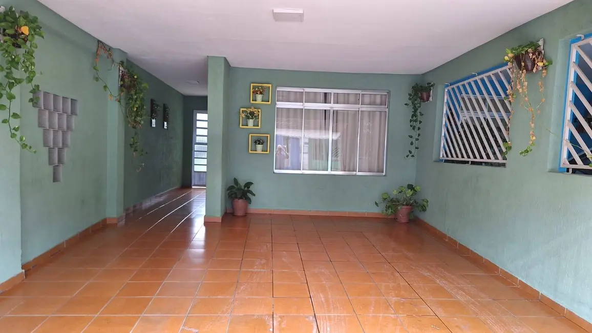 Foto 2 de Sobrado com 2 quartos à venda, 125m2 em Cipava, Osasco - SP