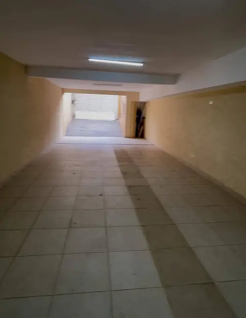 Sobrado com 4 quartos à venda, 226m2 em Vila Osasco, Osasco - SP - imagem 3 Foto 3 de Sobrado com 4 quartos à venda, 226m2 em Vila Osasco, Osasco - SP