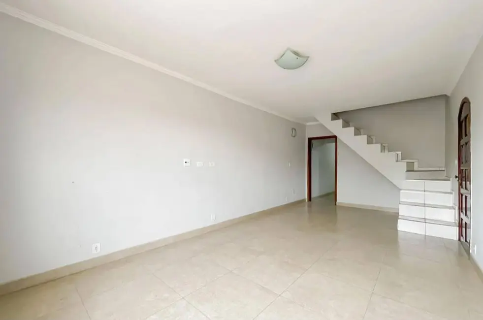 Foto 4 de Casa com 3 quartos à venda, 250m2 em Vila Osasco, Osasco - SP