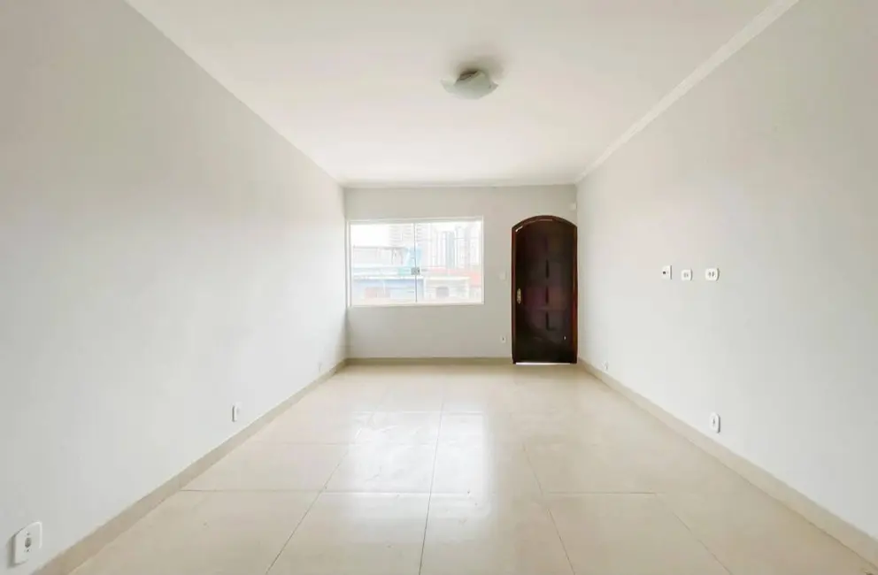 Foto 2 de Casa com 3 quartos à venda, 250m2 em Vila Osasco, Osasco - SP