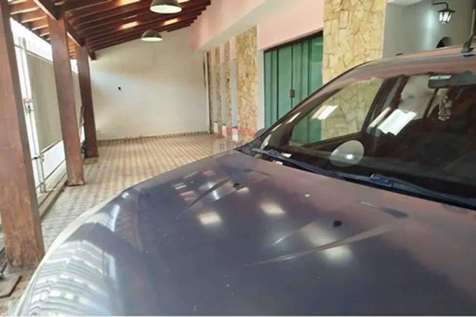 Casa com 4 quartos à venda, 232m2 em Vila Haro, Sorocaba - SP - imagem 4 Foto 4 de Casa com 4 quartos à venda, 232m2 em Vila Haro, Sorocaba - SP