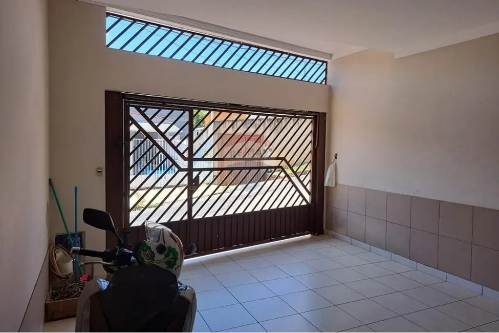 Foto 2 de Casa com 2 quartos à venda, 150m2 em Jardim Hungares, Sorocaba - SP