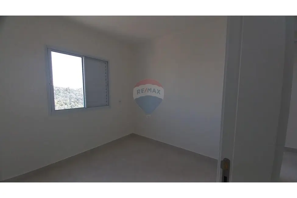 Apartamento com 2 quartos para alugar, 50m2 em Jardim Astro, Sorocaba - SP - imagem 9 Foto 9 de Apartamento com 2 quartos para alugar, 50m2 em Jardim Astro, Sorocaba - SP