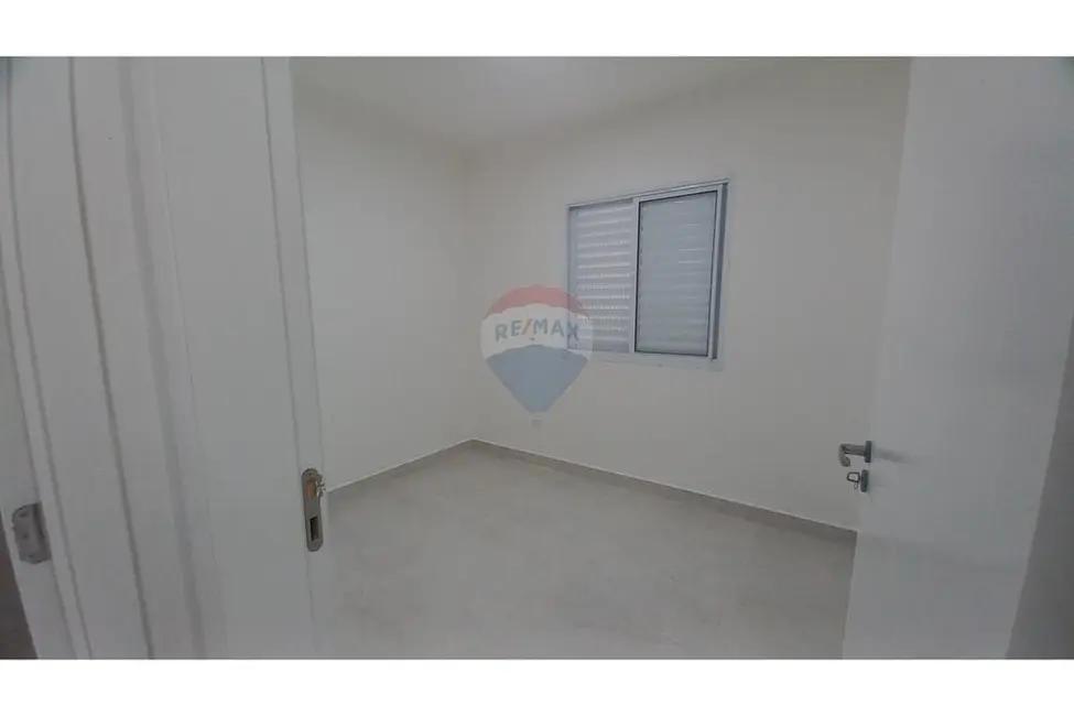 Apartamento com 2 quartos para alugar, 50m2 em Jardim Astro, Sorocaba - SP - imagem 6 Foto 6 de Apartamento com 2 quartos para alugar, 50m2 em Jardim Astro, Sorocaba - SP