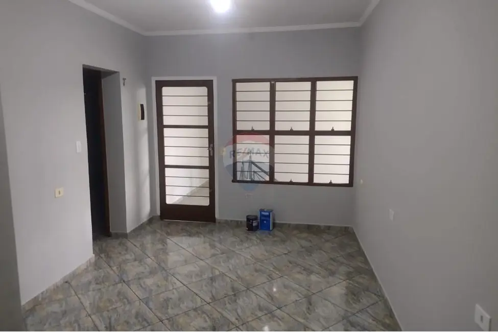 Foto 5 de Casa com 3 quartos para alugar, 200m2 em Vila Santana, Sorocaba - SP