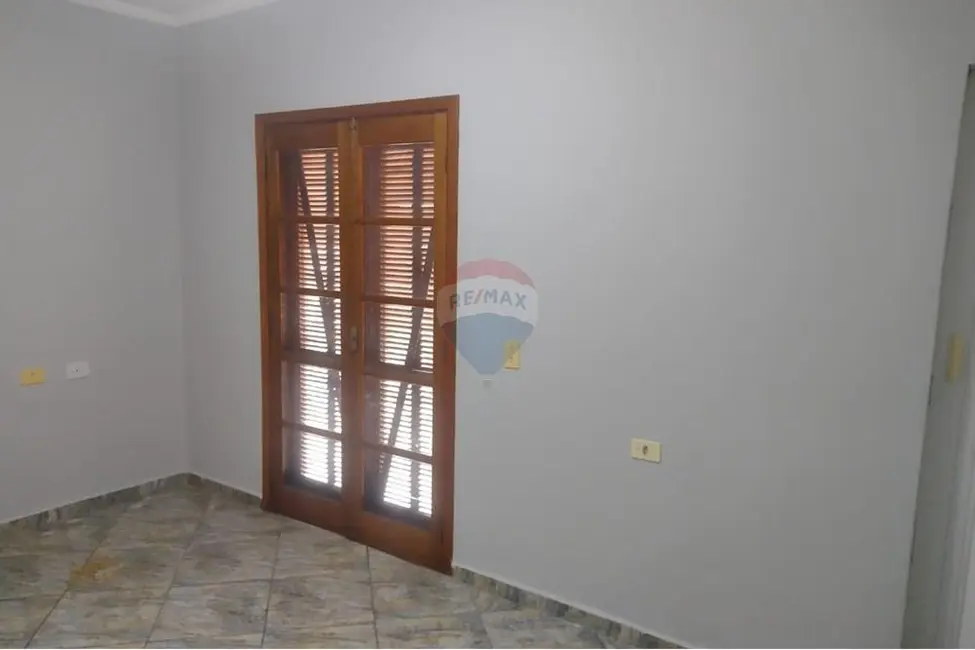Foto 9 de Casa com 3 quartos para alugar, 200m2 em Vila Santana, Sorocaba - SP