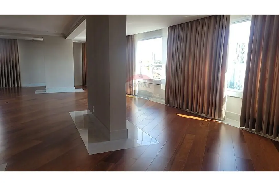 Foto 6 de Apartamento com 3 quartos para alugar, 330m2 em Jardim Emília, Sorocaba - SP