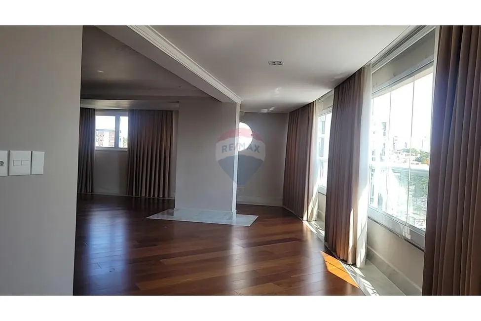 Foto 5 de Apartamento com 3 quartos para alugar, 330m2 em Jardim Emília, Sorocaba - SP