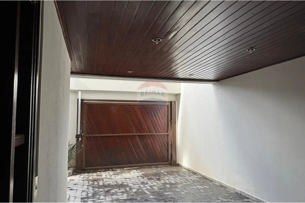 Foto 4 de Casa de Vila com 4 quartos à venda, 250m2 em Parque Três Meninos, Sorocaba - SP