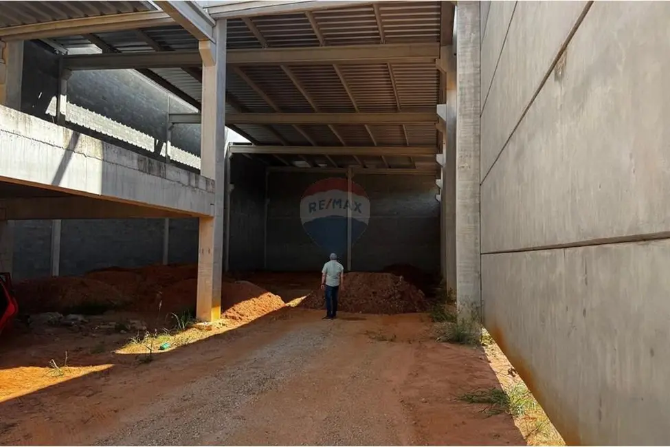 Armazém / Galpão à venda, 128m2 em Éden, Sorocaba - SP - imagem 9 Foto 9 de Armazém / Galpão à venda, 128m2 em Éden, Sorocaba - SP