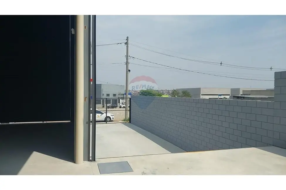 Foto 2 de Armazém / Galpão para alugar, 765m2 em Jardim Ibiti do Paço, Sorocaba - SP