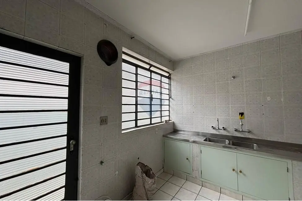 Casa com 4 quartos para alugar, 255m2 em Jardim Santa Rosália, Sorocaba - SP - imagem 8 Foto 8 de Casa com 4 quartos para alugar, 255m2 em Jardim Santa Rosália, Sorocaba - SP