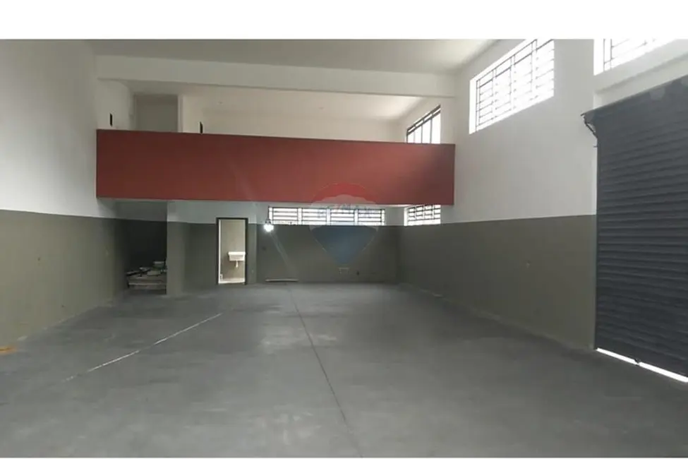 Sala Comercial para alugar, 328m2 em Sorocaba - SP - imagem 2 Foto 2 de Sala Comercial para alugar, 328m2 em Sorocaba - SP
