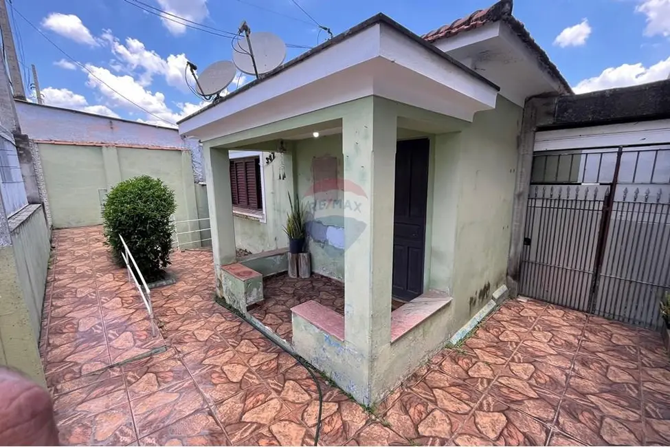Casa com 2 quartos à venda, 182m2 em Centro, Votorantim - SP - imagem 5 Foto 5 de Casa com 2 quartos à venda, 182m2 em Centro, Votorantim - SP