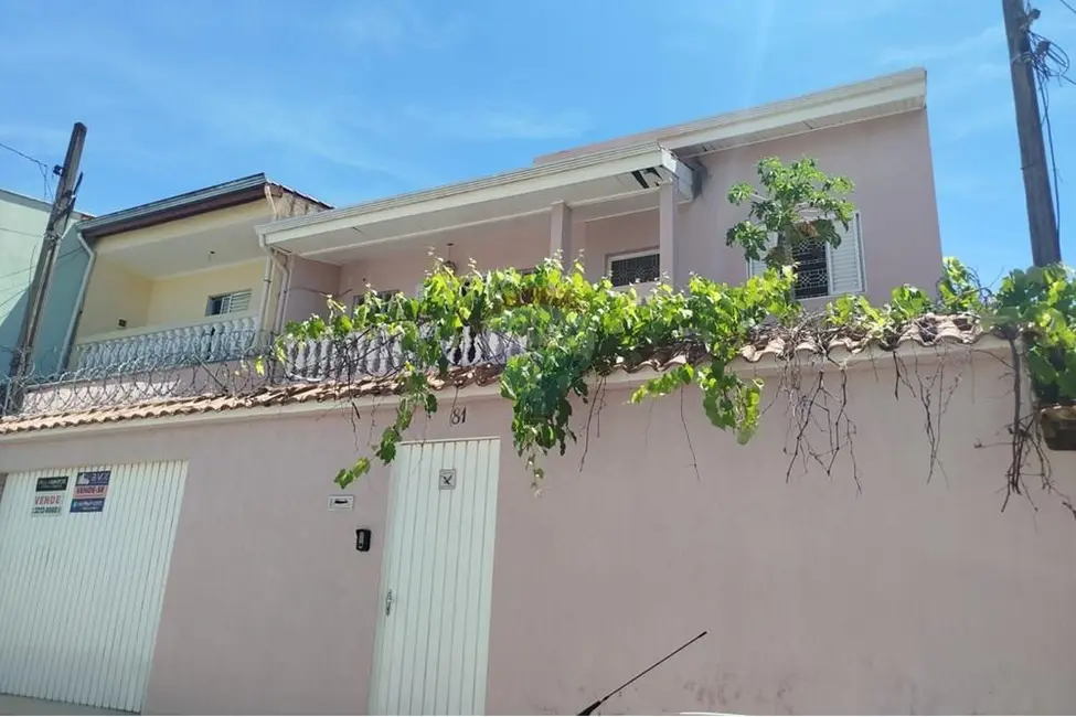 Foto 2 de Casa com 4 quartos à venda, 241m2 em Vila Jardini, Sorocaba - SP