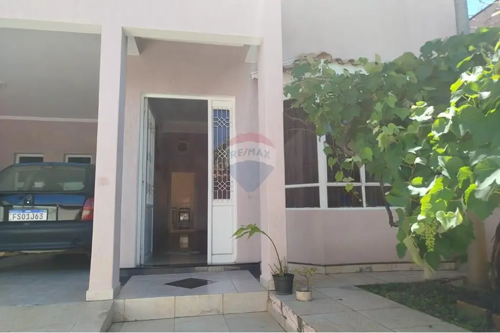 Foto 5 de Casa com 4 quartos à venda, 241m2 em Vila Jardini, Sorocaba - SP