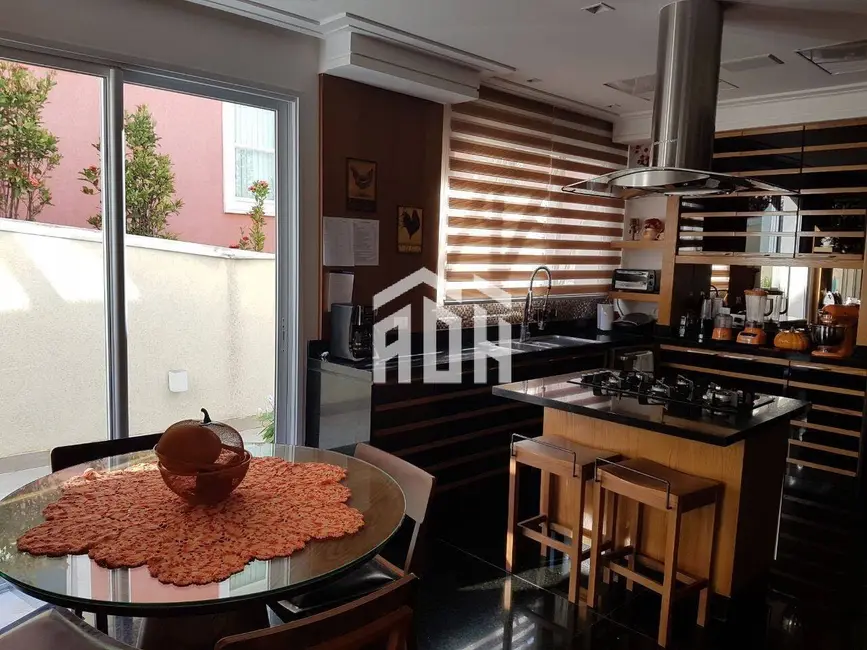 Casa com 4 quartos à venda, 560m2 em Alphaville, Santana De Parnaiba - SP - imagem 3 Foto 3 de Casa com 4 quartos à venda, 560m2 em Alphaville, Santana De Parnaiba - SP
