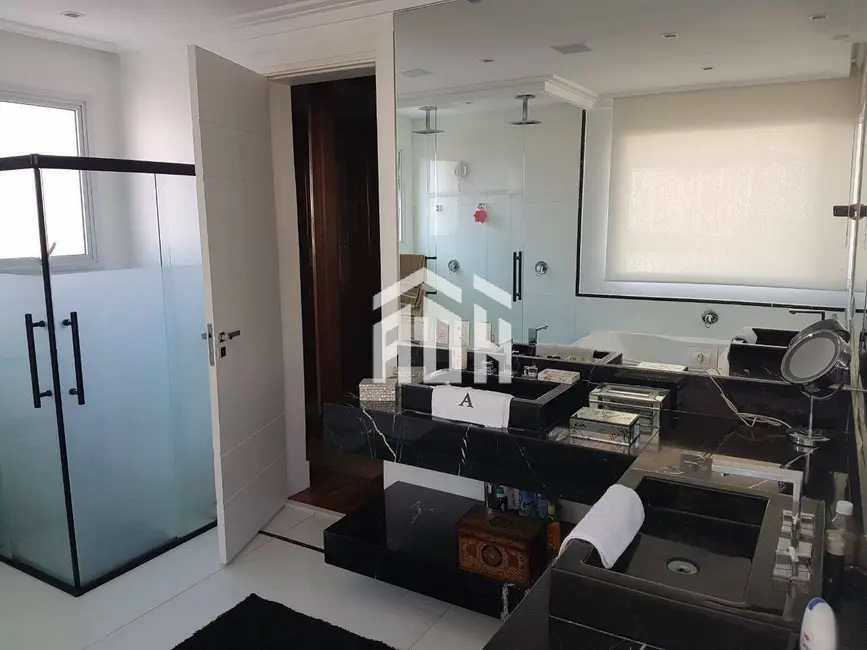 Casa com 4 quartos à venda, 560m2 em Alphaville, Santana De Parnaiba - SP - imagem 6 Foto 6 de Casa com 4 quartos à venda, 560m2 em Alphaville, Santana De Parnaiba - SP