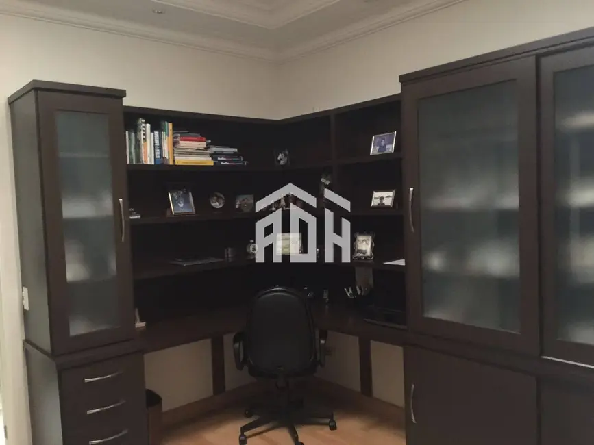 Foto 4 de Casa com 4 quartos à venda, 580m2 em Alphaville Residencial Um, Barueri - SP