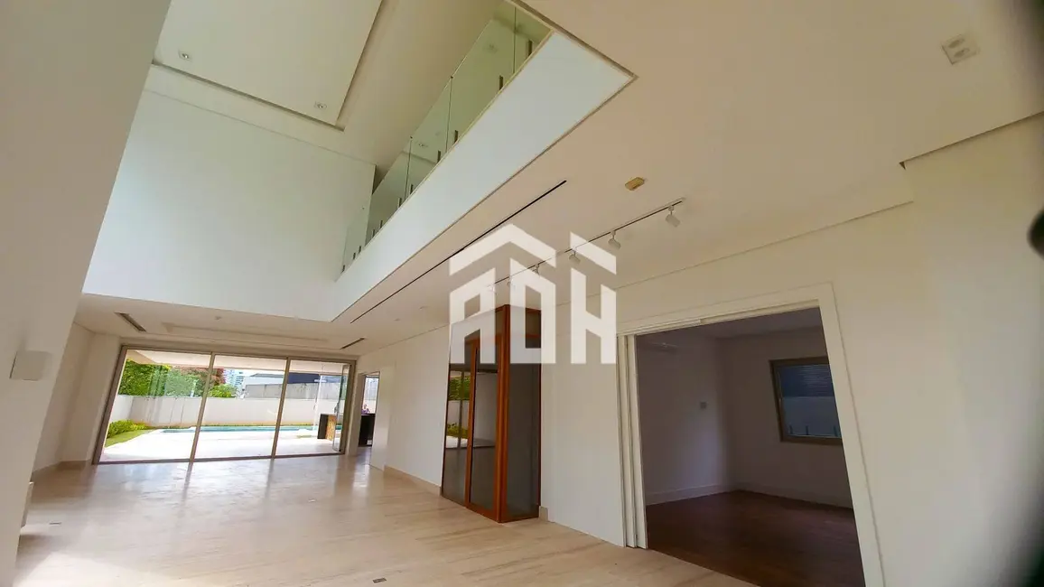 Foto 5 de Casa com 4 quartos à venda, 744m2 em Barueri - SP