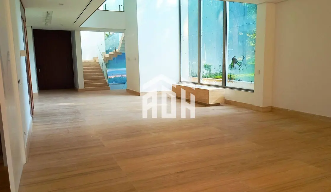 Foto 7 de Casa com 4 quartos à venda, 744m2 em Barueri - SP