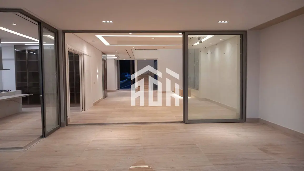 Foto 8 de Casa com 4 quartos à venda, 744m2 em Barueri - SP