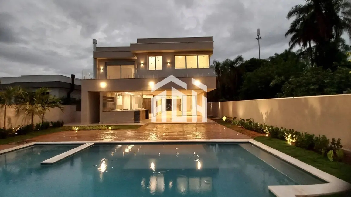 Foto 2 de Casa com 4 quartos à venda, 744m2 em Barueri - SP