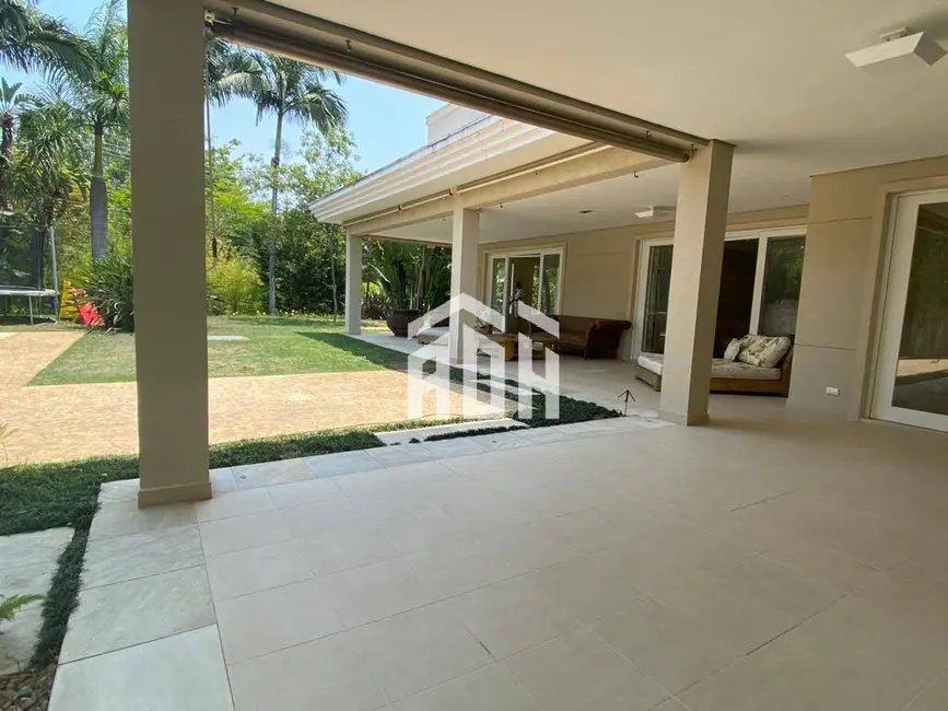 Casa com 4 quartos à venda, 1000m2 em Alphaville, Santana De Parnaiba - SP - imagem 7 Foto 7 de Casa com 4 quartos à venda, 1000m2 em Alphaville, Santana De Parnaiba - SP