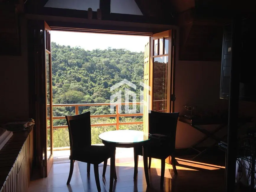 Casa com 5 quartos à venda, 680m2 em Alphaville, Santana De Parnaiba - SP - imagem 9 Foto 9 de Casa com 5 quartos à venda, 680m2 em Alphaville, Santana De Parnaiba - SP