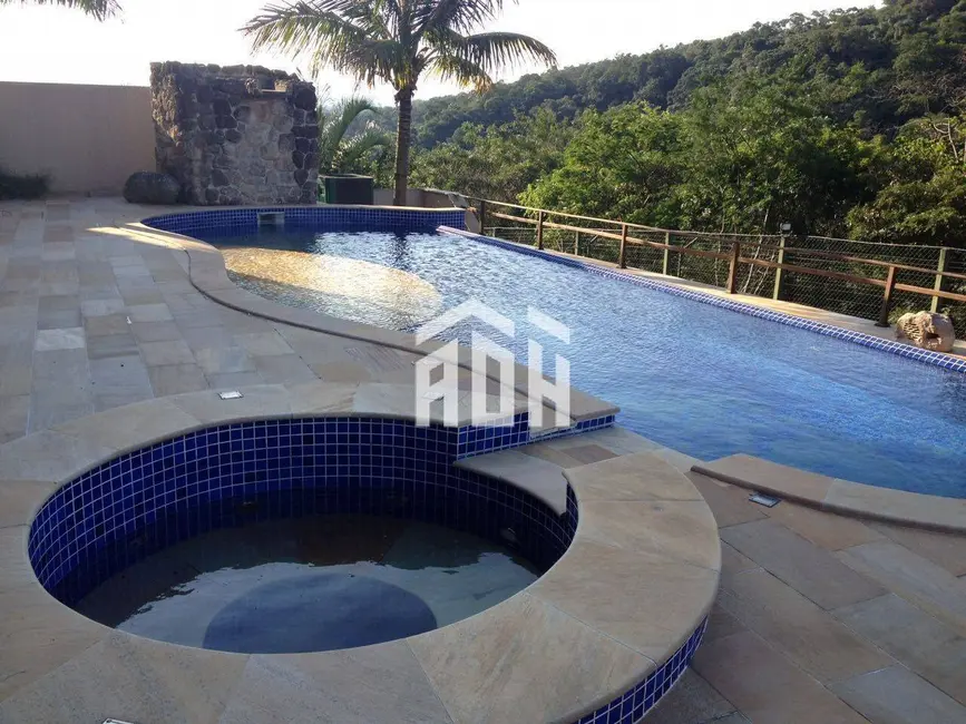 Casa com 5 quartos à venda, 680m2 em Alphaville, Santana De Parnaiba - SP - imagem 6 Foto 6 de Casa com 5 quartos à venda, 680m2 em Alphaville, Santana De Parnaiba - SP
