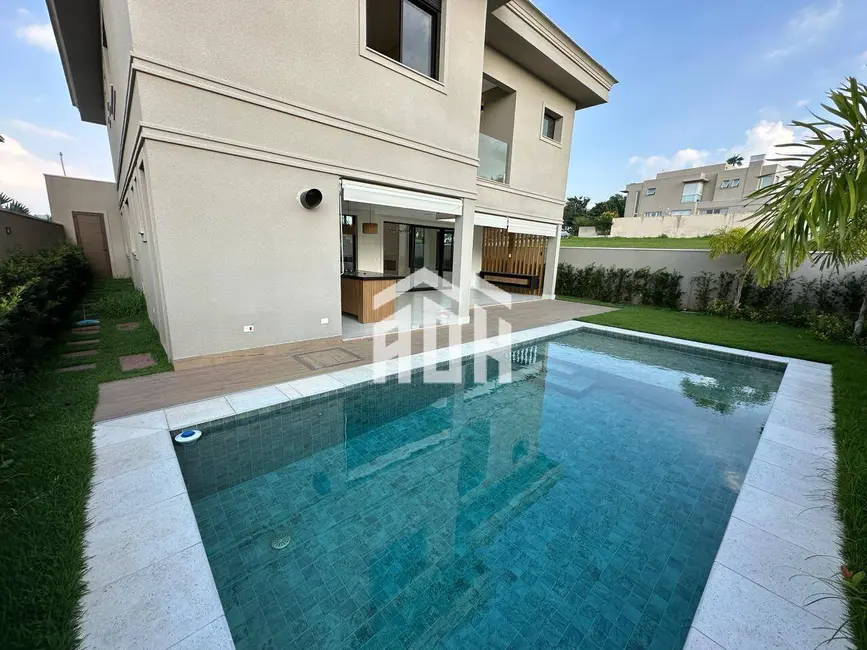 Foto 2 de Casa com 4 quartos à venda, 450m2 em Alphaville, Santana De Parnaiba - SP