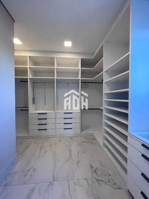 Casa com 4 quartos à venda, 490m2 em Alphaville, Santana De Parnaiba - SP - imagem 6 Foto 6 de Casa com 4 quartos à venda, 490m2 em Alphaville, Santana De Parnaiba - SP