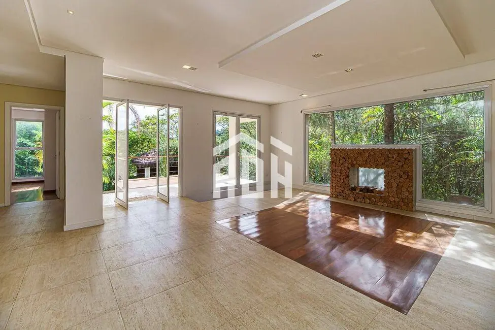 Foto 1 de Casa com 4 quartos à venda e para alugar, 517m2 em Alphaville, Santana De Parnaiba - SP