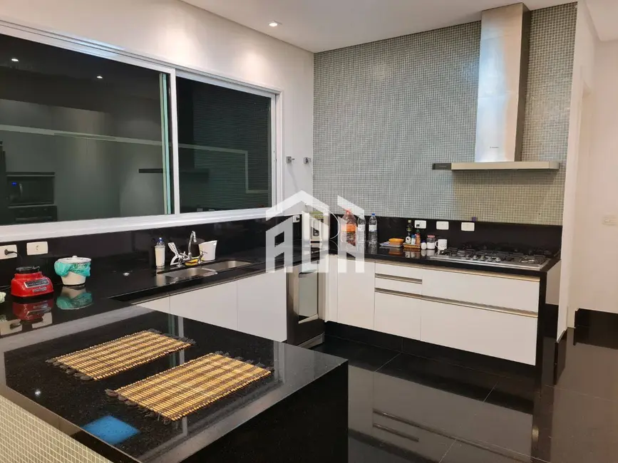Casa com 4 quartos à venda, 525m2 em Alphaville, Santana De Parnaiba - SP - imagem 5 Foto 5 de Casa com 4 quartos à venda, 525m2 em Alphaville, Santana De Parnaiba - SP