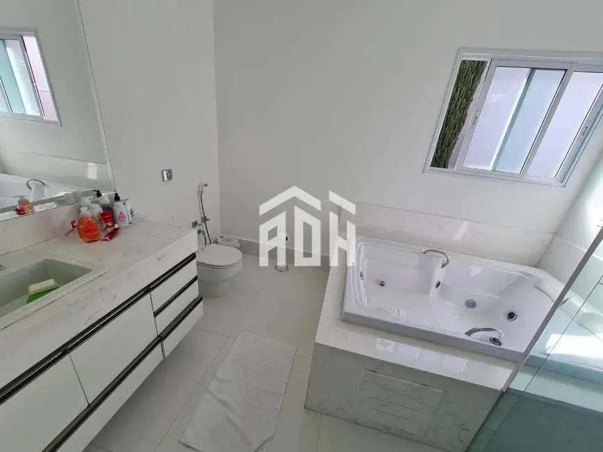Casa com 4 quartos à venda, 525m2 em Alphaville, Santana De Parnaiba - SP - imagem 8 Foto 8 de Casa com 4 quartos à venda, 525m2 em Alphaville, Santana De Parnaiba - SP